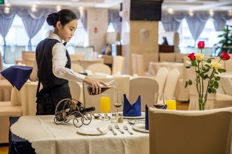 Фото Leeden Hotel Chengdu