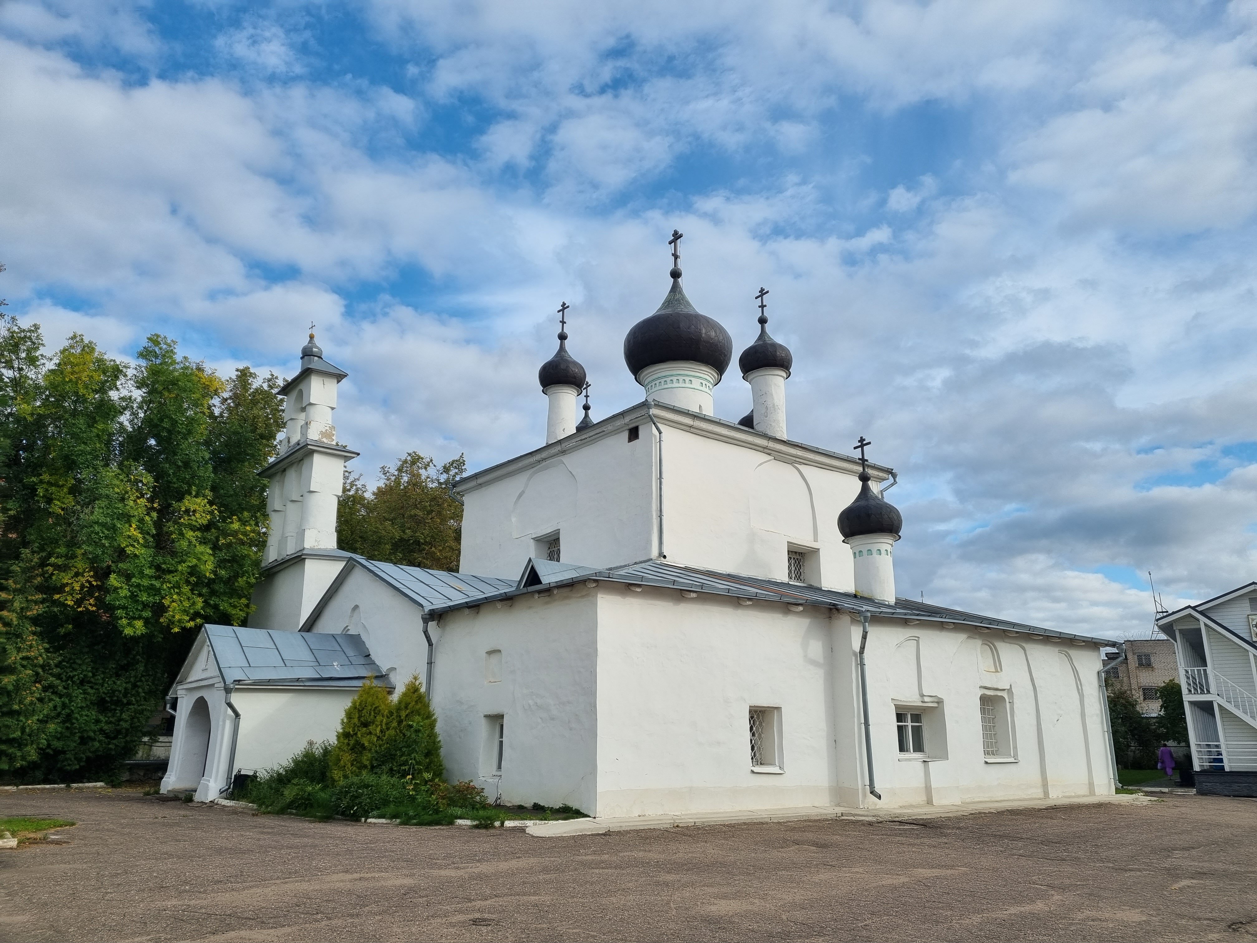 Фото Дом паломника подворья Псково-Печерского монастыря