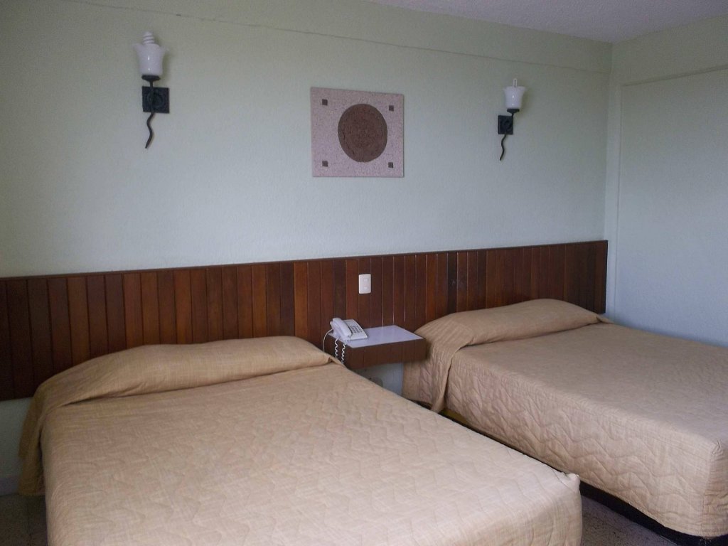 Фото Hotel Batab