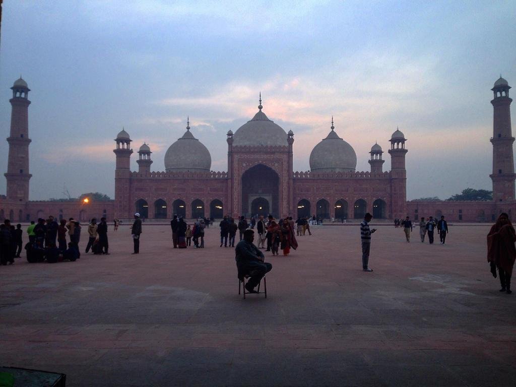 Фото отеля 2