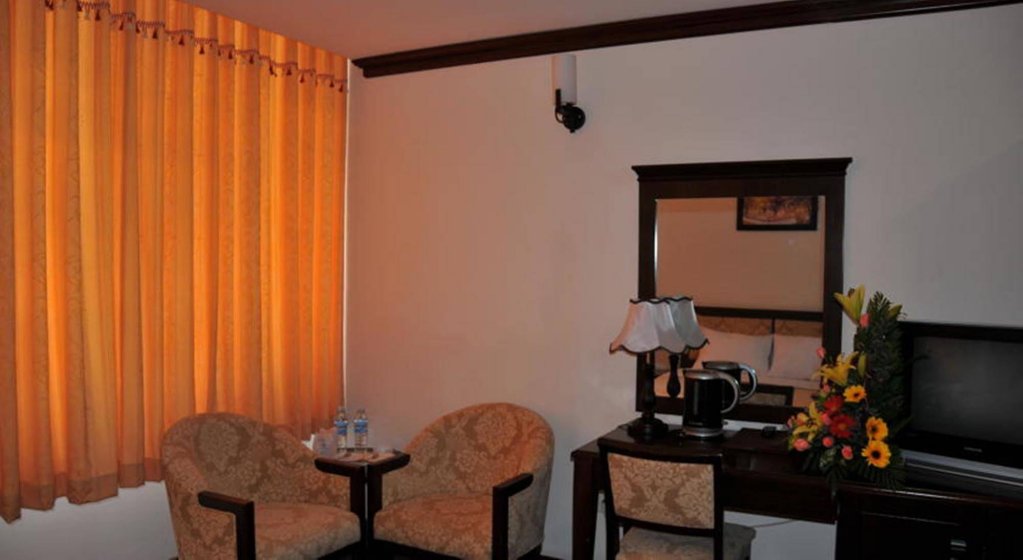 Фото Dong Kinh Hotel