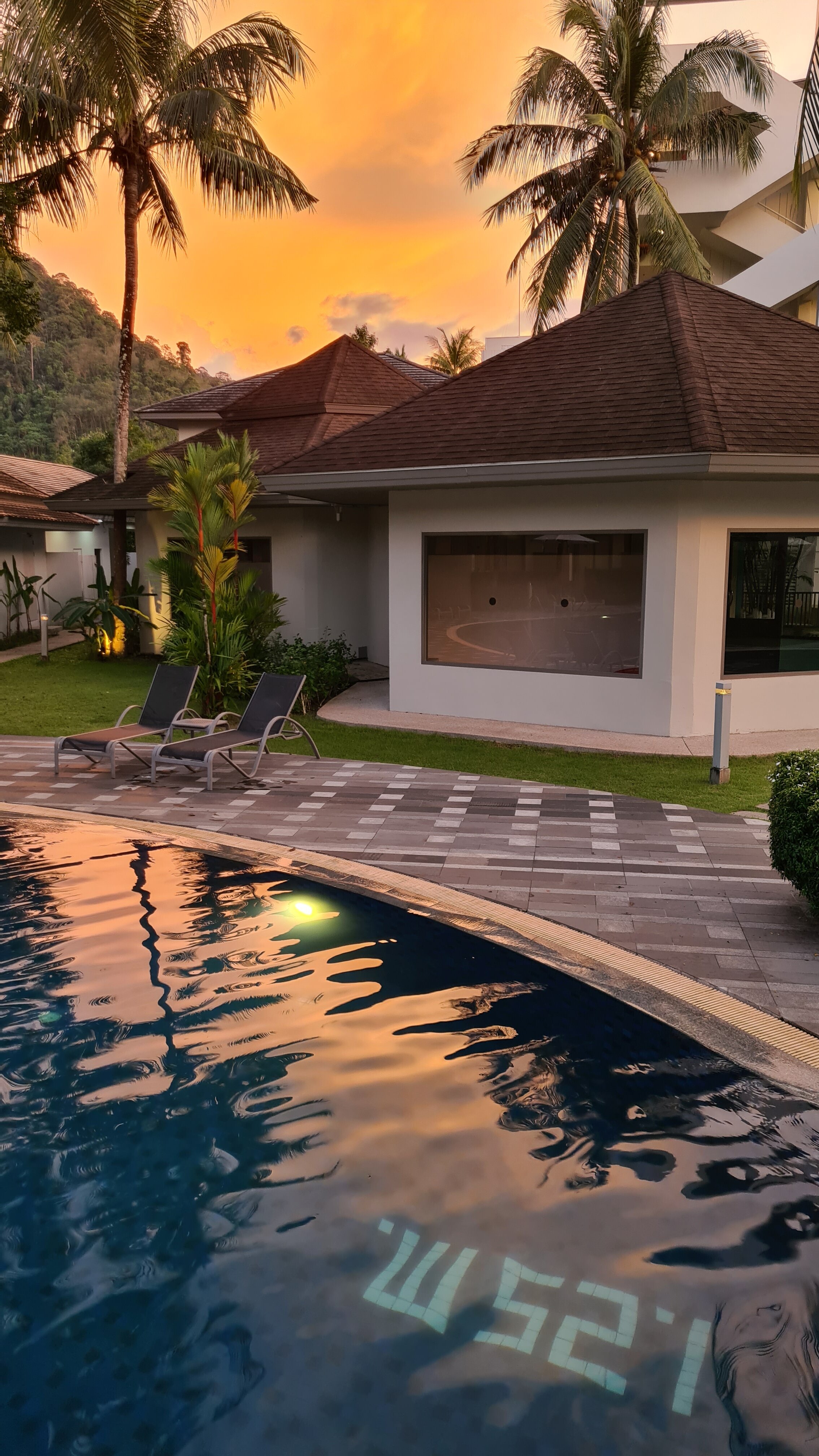 Фото X10 Khaolak Resort