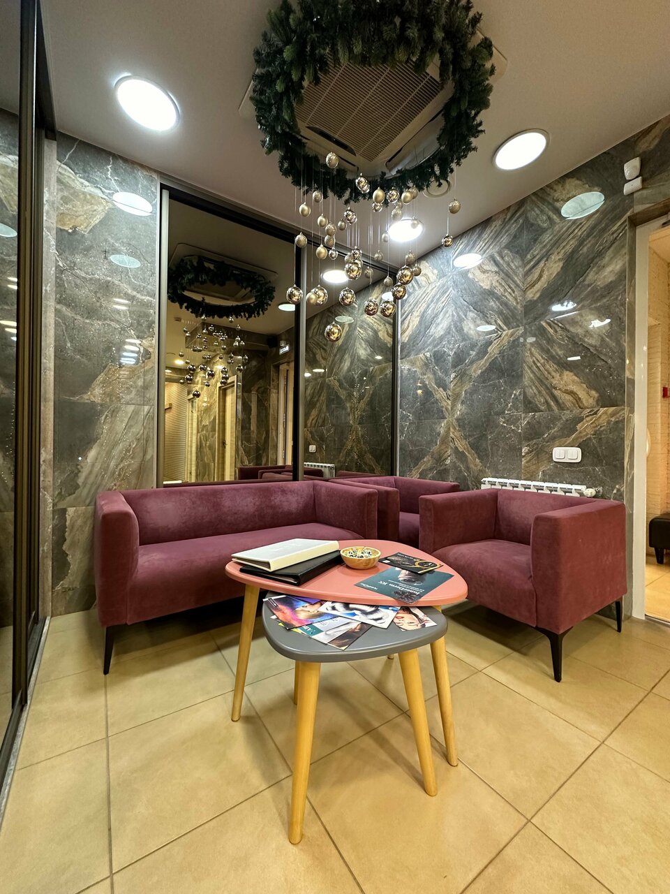 Қыздардың қыздарға сиып жатқан порносын қараңыз