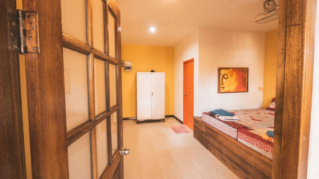 Фото Dancing Elephant Beach Club