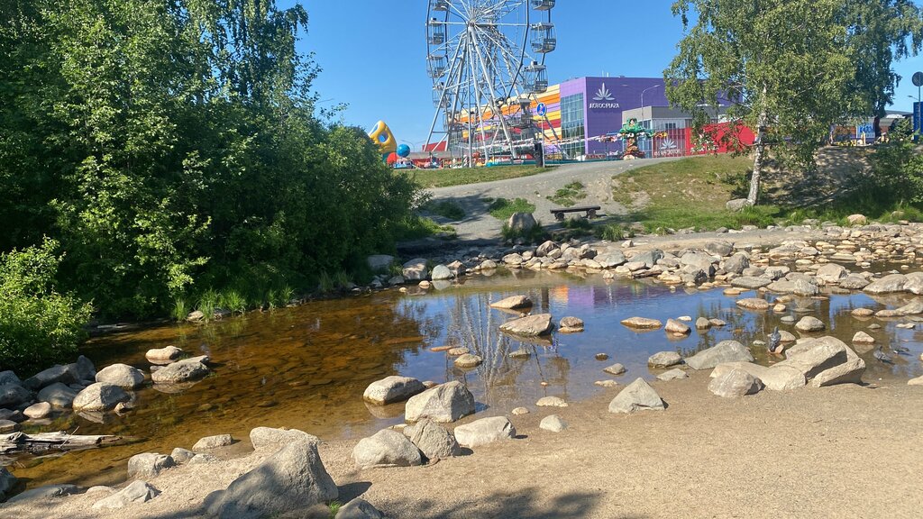 Madaniyat va istirohat bog‘i Utiniy Prud Square, Petrozavodsk, foto