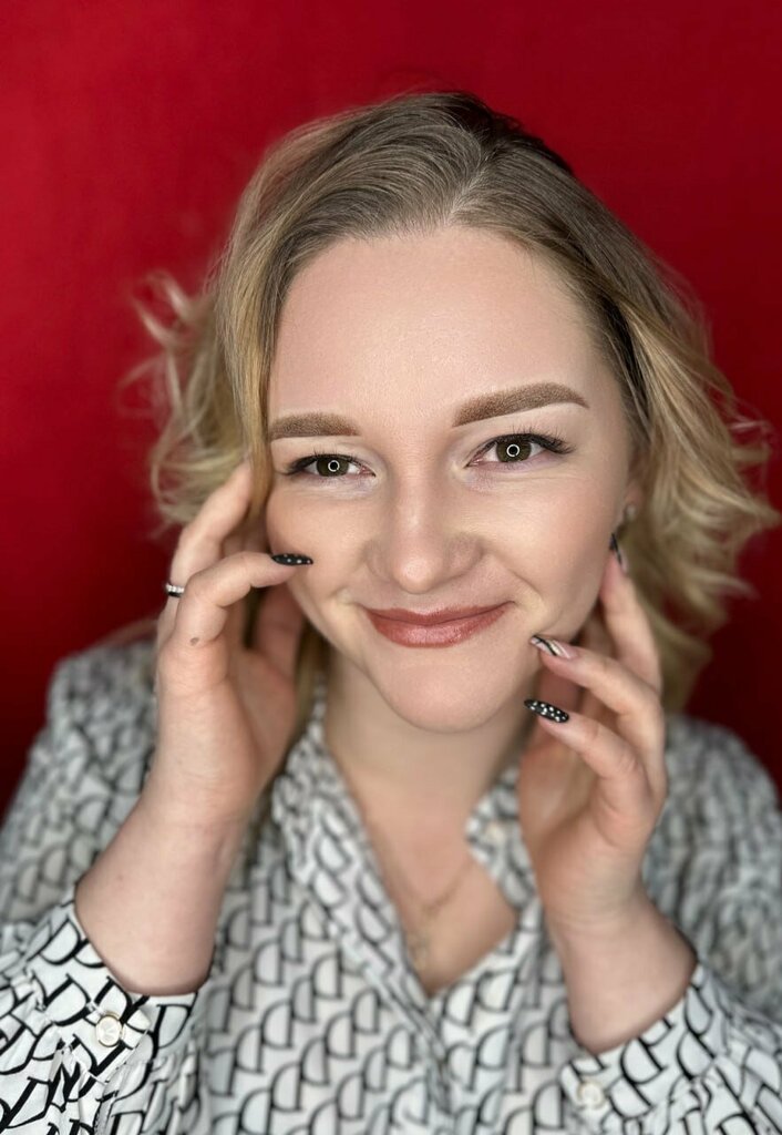 Permanent makeup studio V2 Studio, Yesk, photo