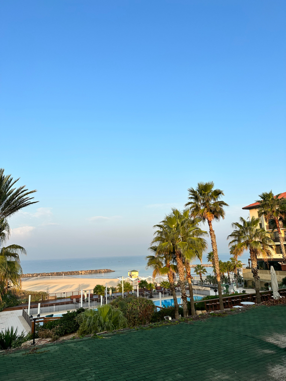 Фото Dan Accadia Herzliya