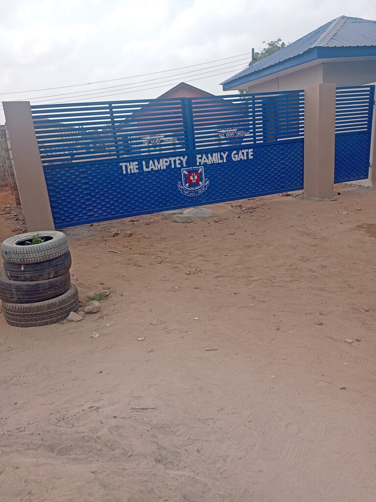 Border checkpoint The Lamptey Family Gate, Accra, photo
