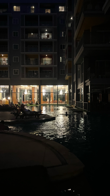 Фото Elite Suites Hotel Patong