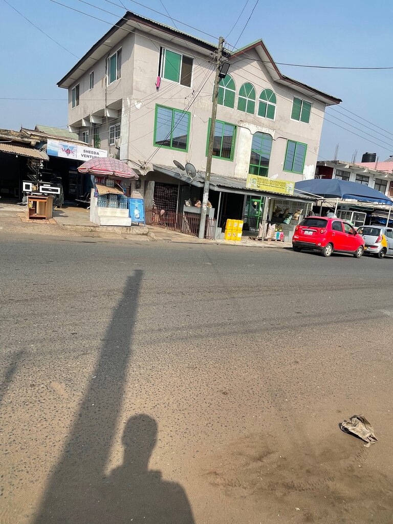 Grocery Sameera Ventures, Accra, photo