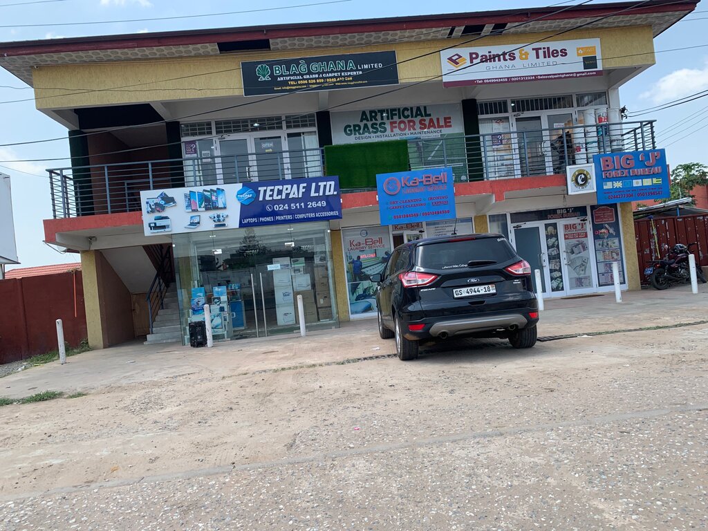 Artificial plants and flowers Blag Ghana Limited, Accra, photo