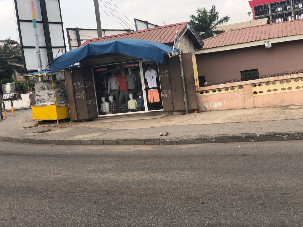 Clothing store 1st Class Boutique, Accra, photo
