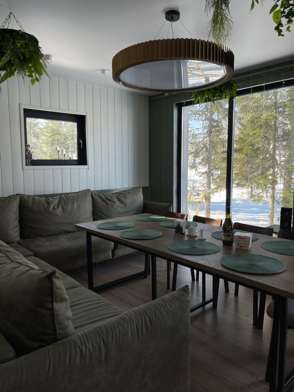 Фото Chalet Needles