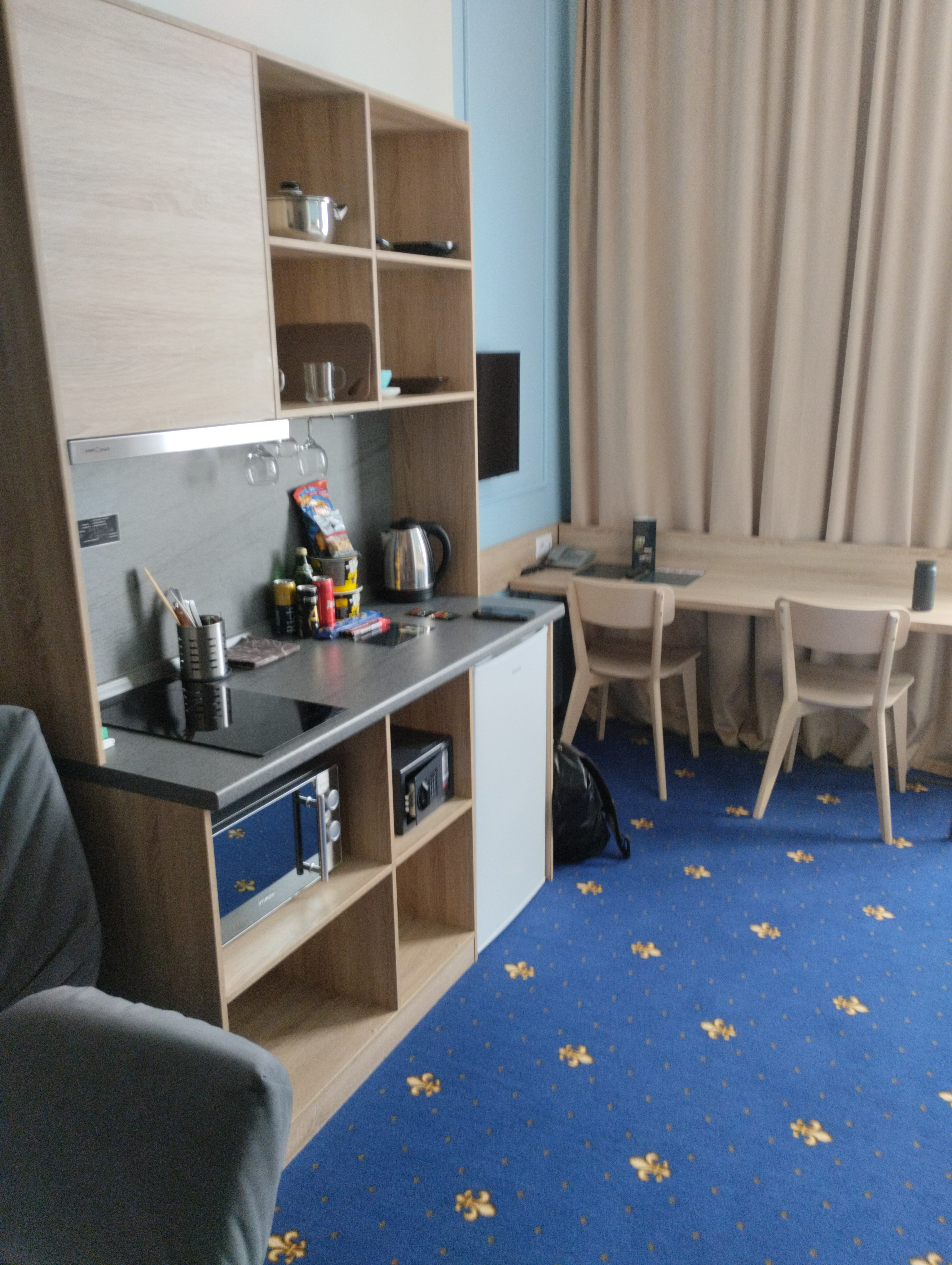 Фото отеля 2