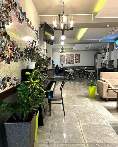 Хостел Compass Hostel в Бишкеке