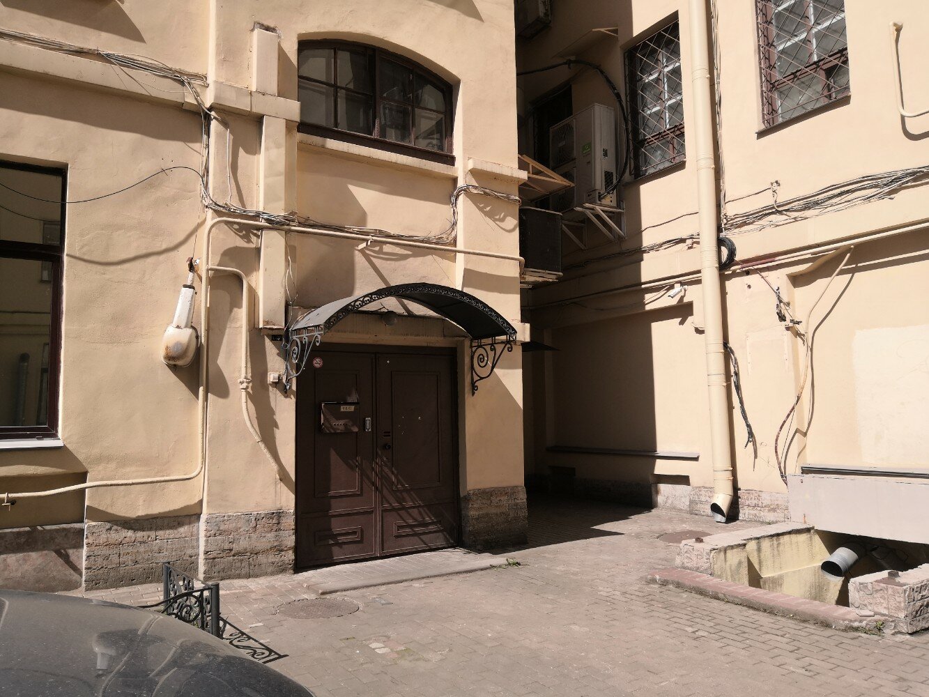 Фото Критик Отдыхает на Невском