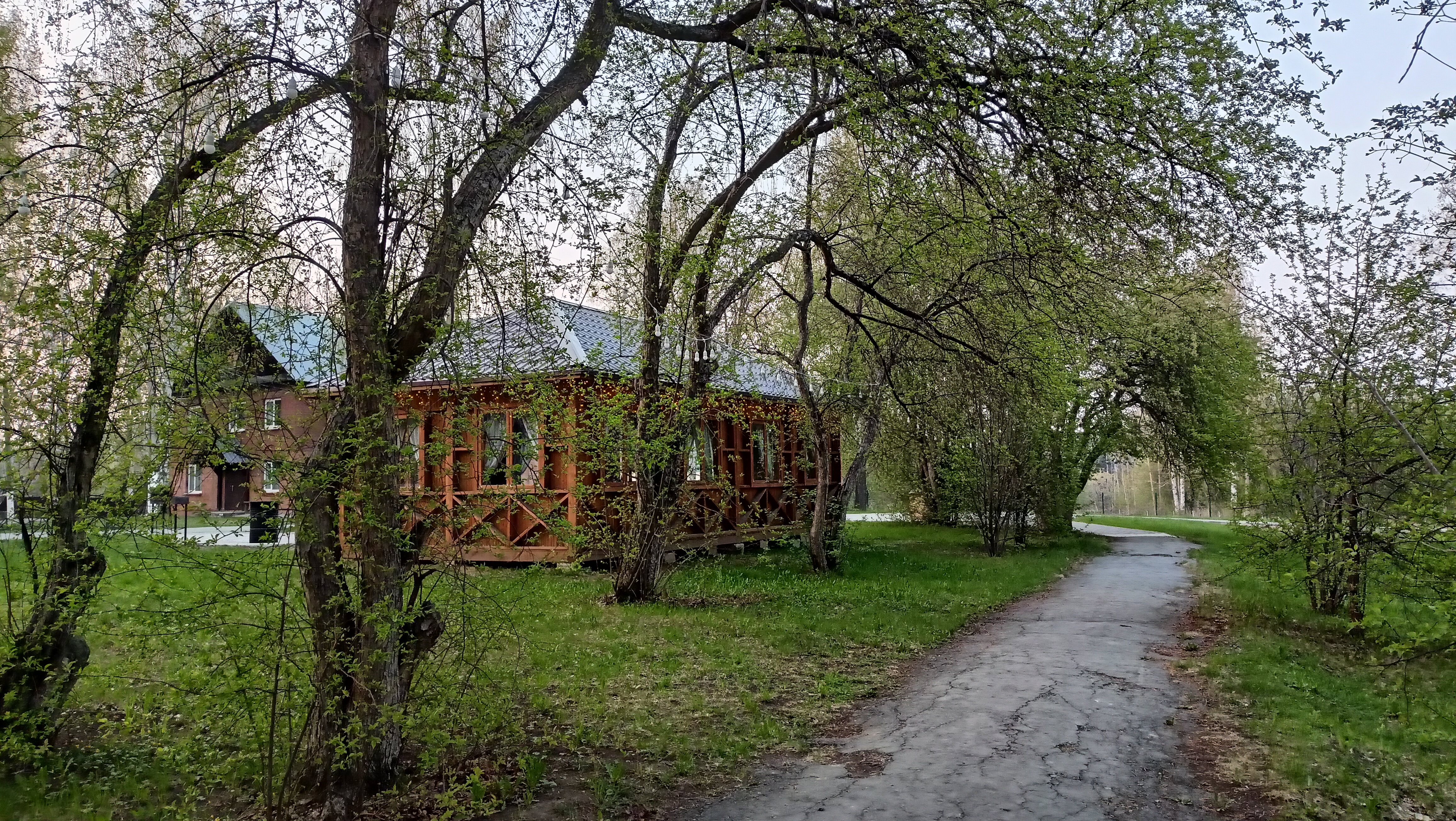 Фото Хрустальная, территория семейного отдыха