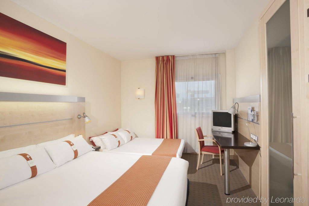 Фото Holiday Inn Express Madrid Rivas by IHG