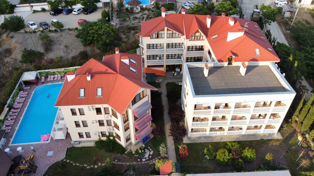 Фото отеля 4