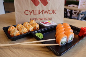 Sushi Wok (mikrorayon Grad Moskovskiy, Raduzhnaya ulitsa, 14к3), sushi bar
