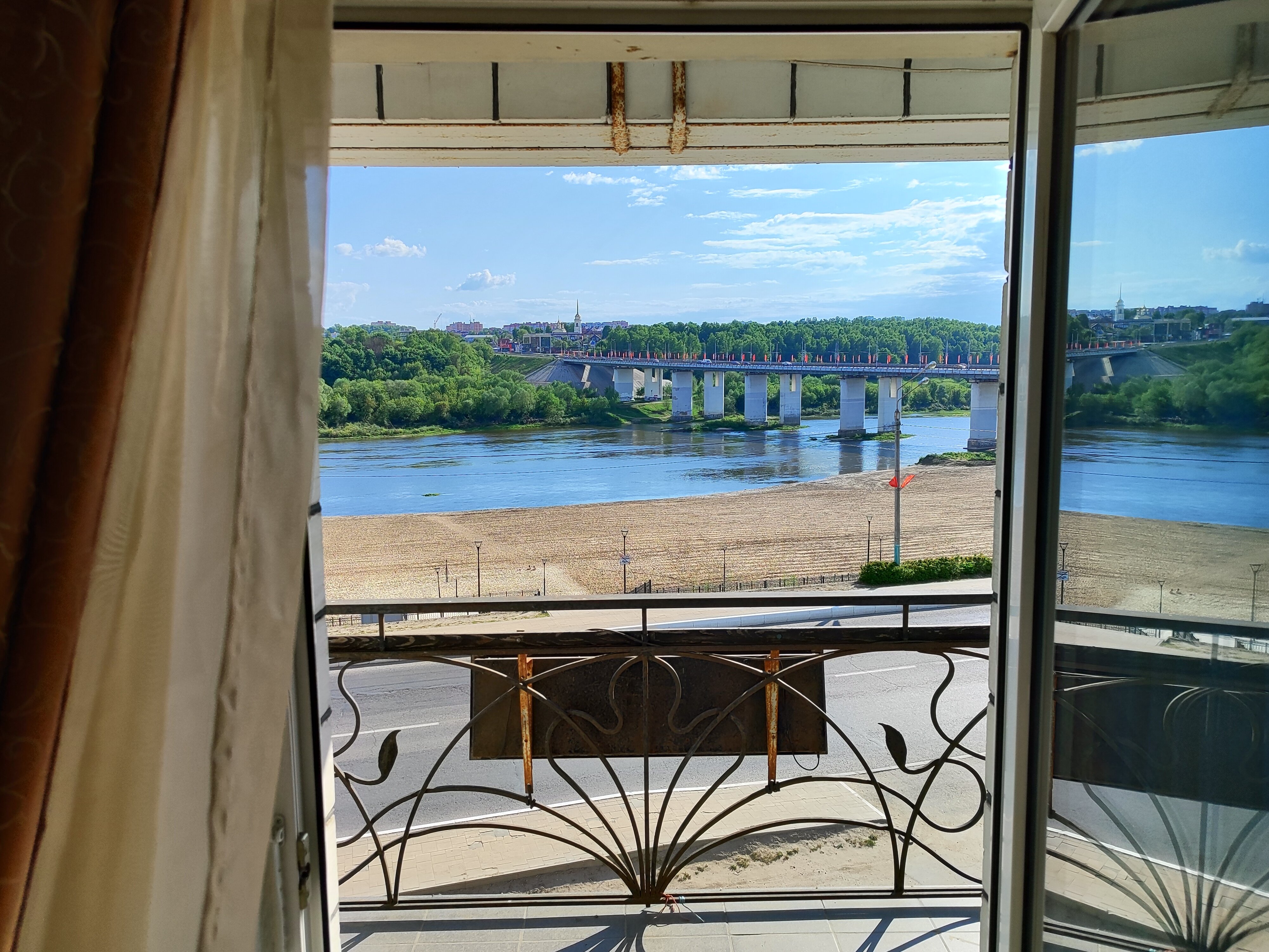 Фото Прибрежная