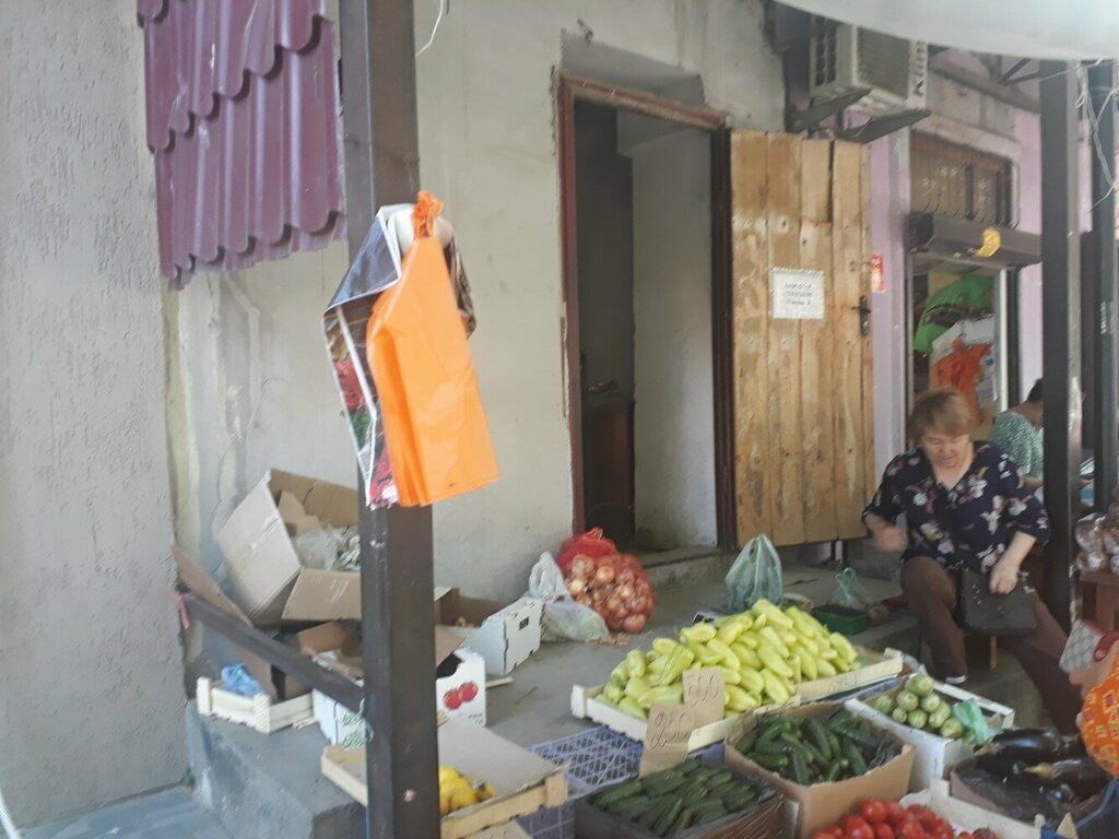 Vegetables and fruit wholesale Ovoshi, Chimkent, photo
