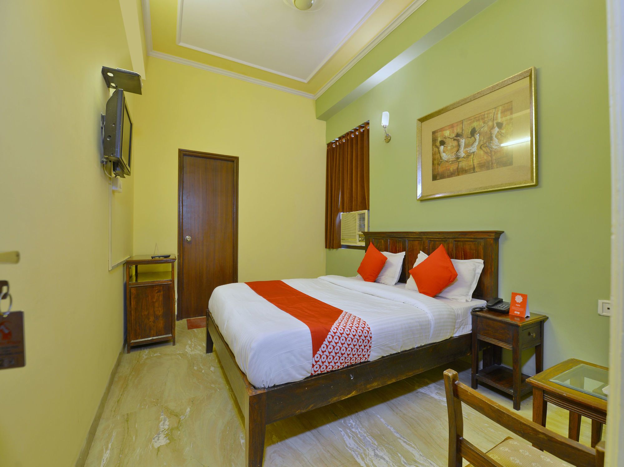 Фото Hotel Silver Plaza