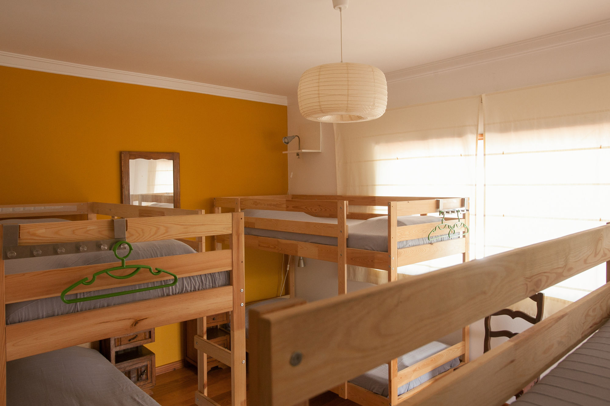 Фото Хостел Ericeira Chill Hill Hostel & Private Rooms