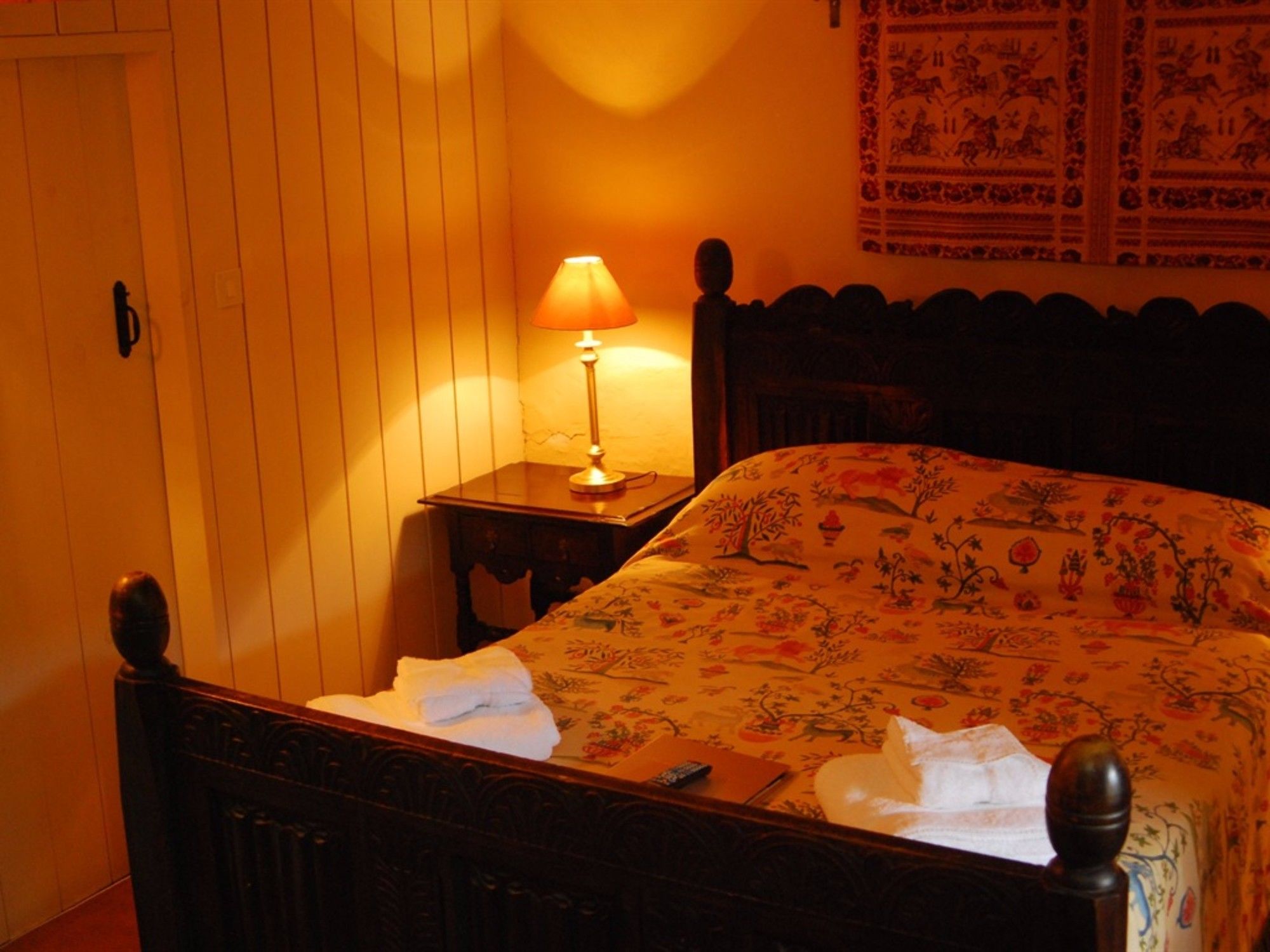 Фото The George Inn and The Plaine