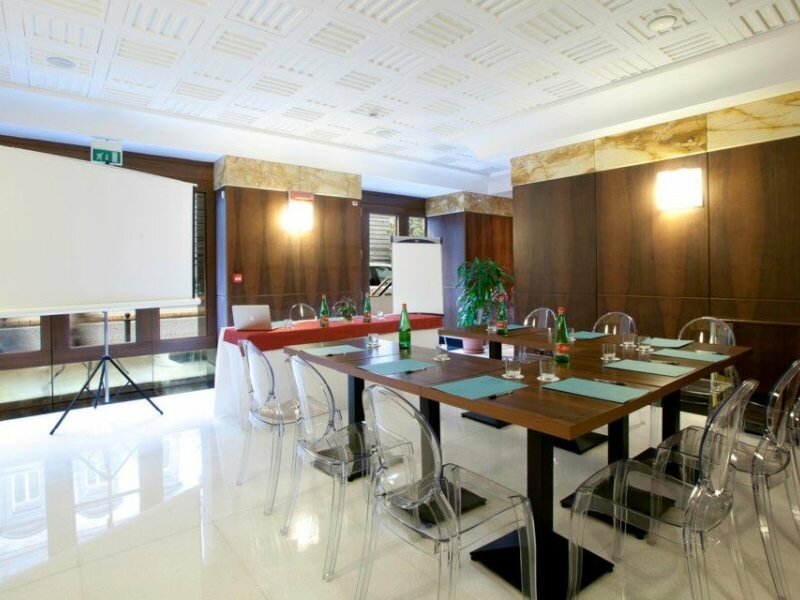 Фото Hotel Naples