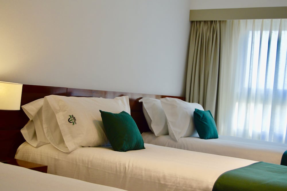 Фото Hotel 6 De Octubre