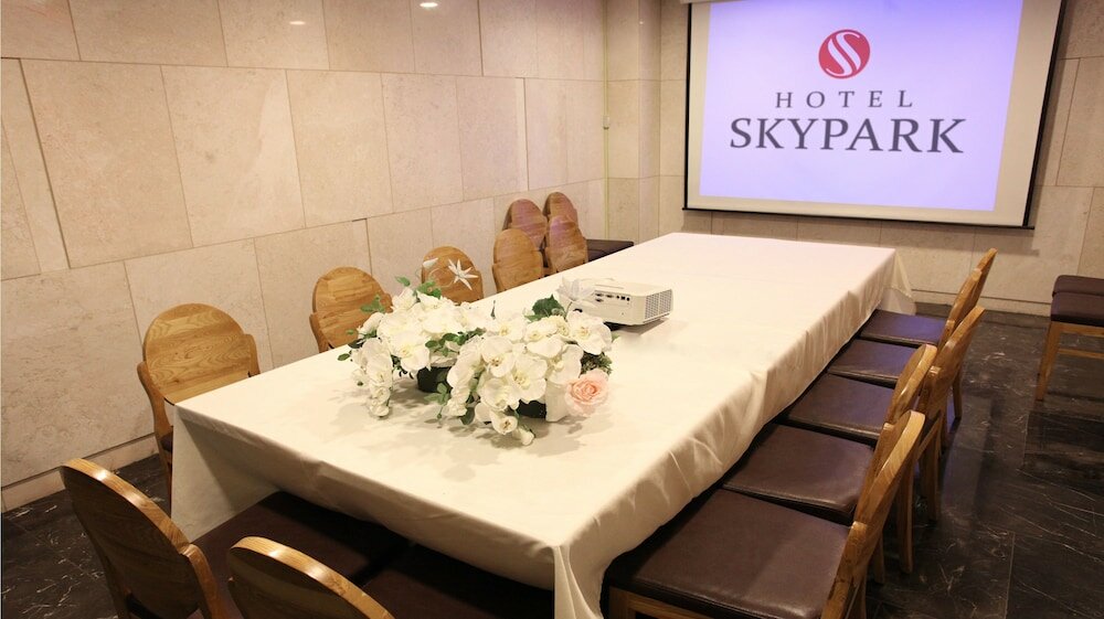Фото Hotel Skypark Dongdaemun 1