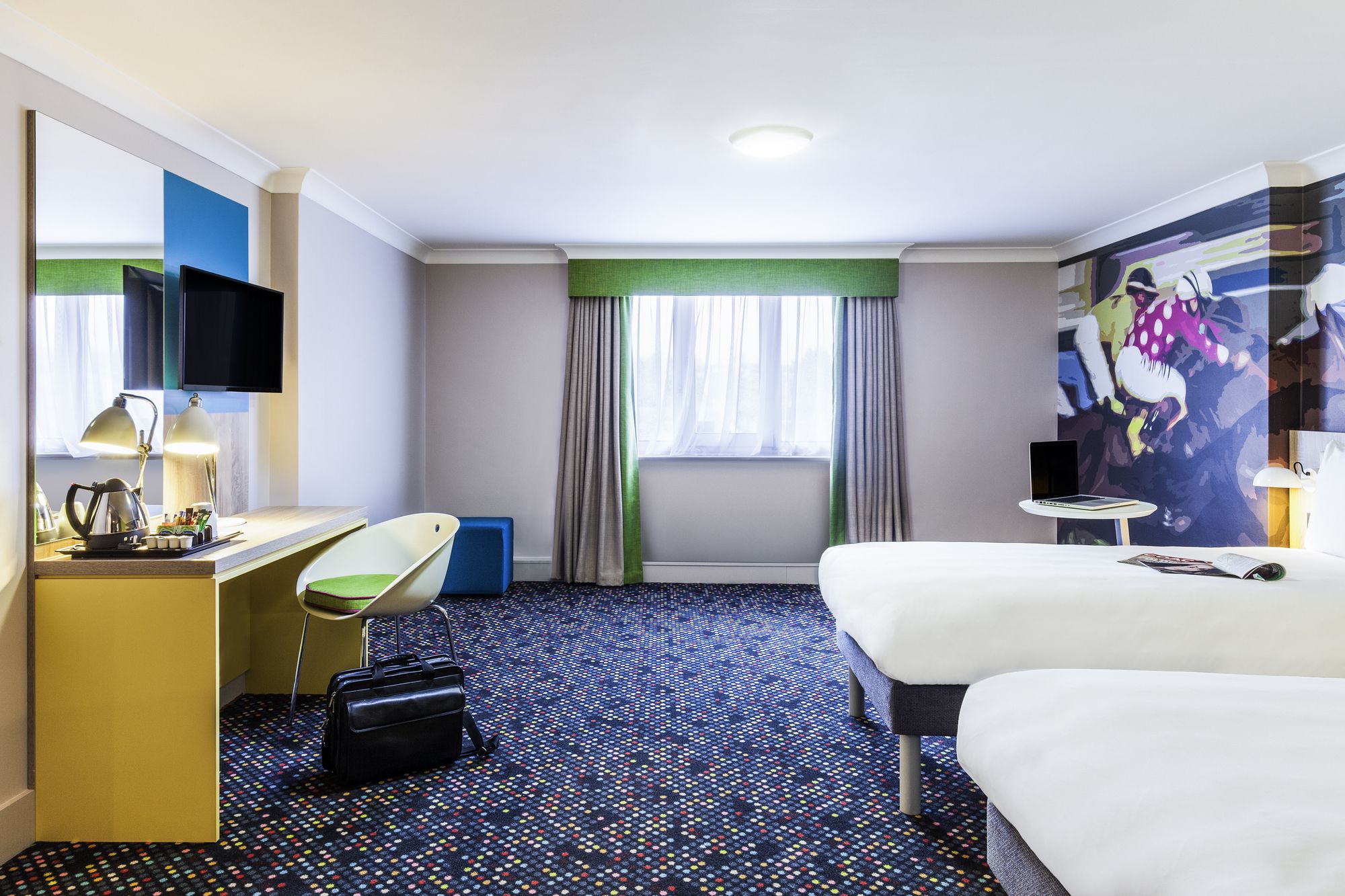 Фото Ibis Styles Reading Oxford Road