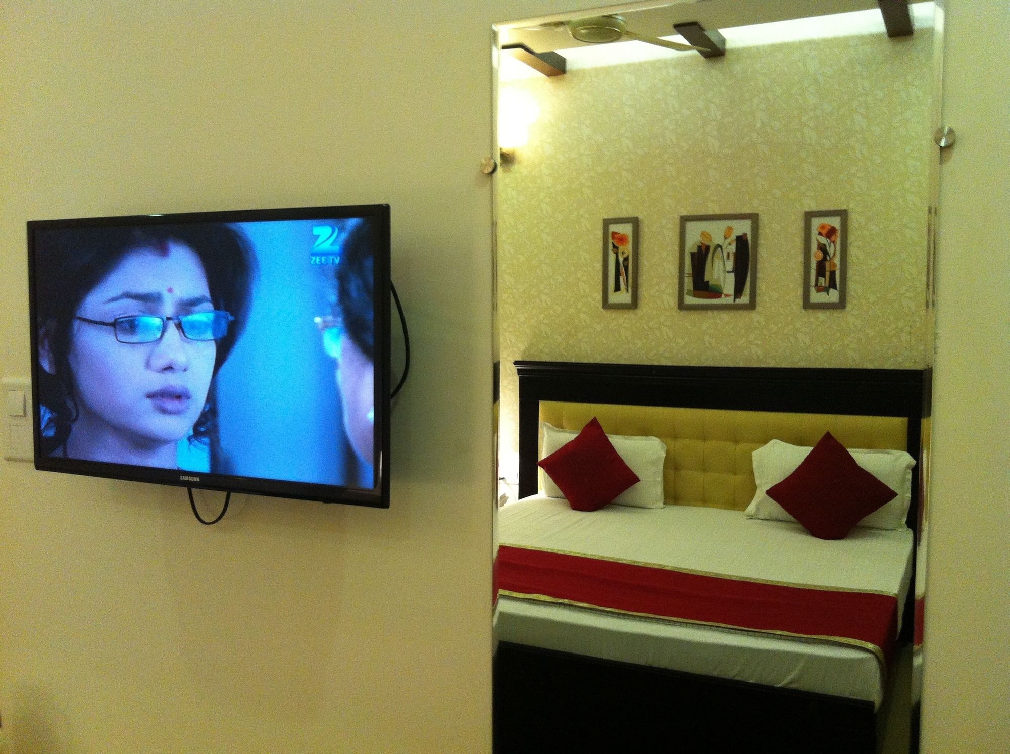 Фото Oyo 782 Hotel Yog Vashishth