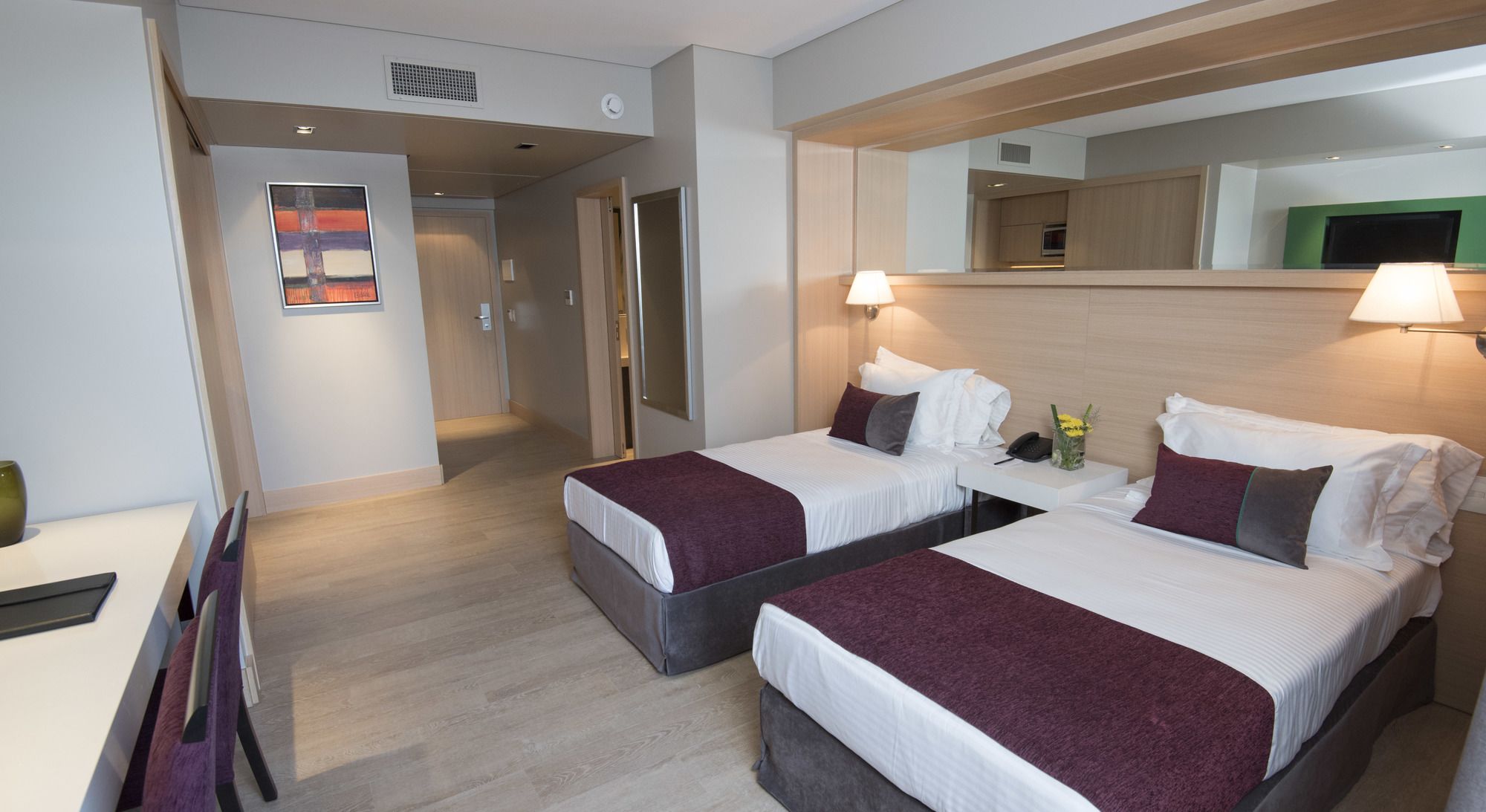 Фото Arc Arenales Studios & Suites