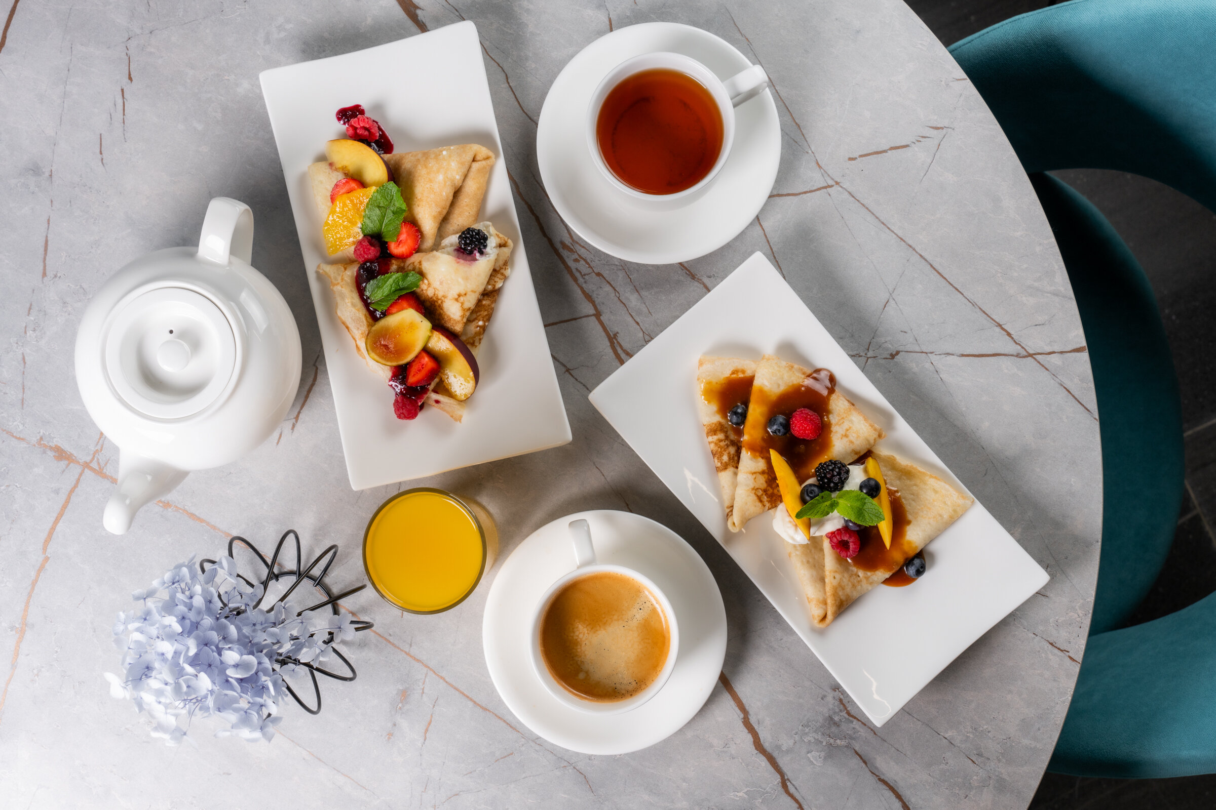 Фото Лазурный