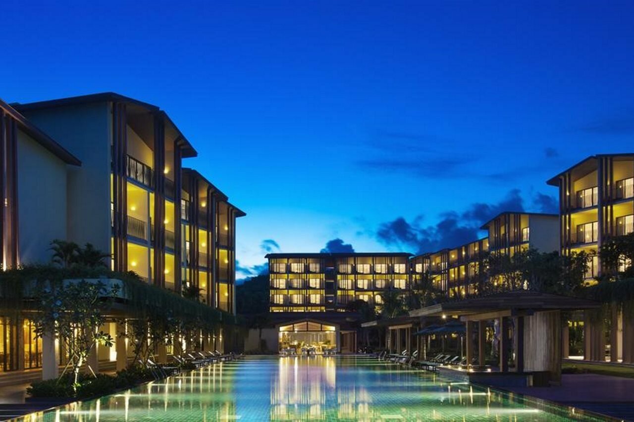 Фото отеля 1