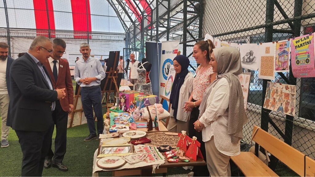 دوائر التعليم Ministry of National Education ، اسطنبول، صورة