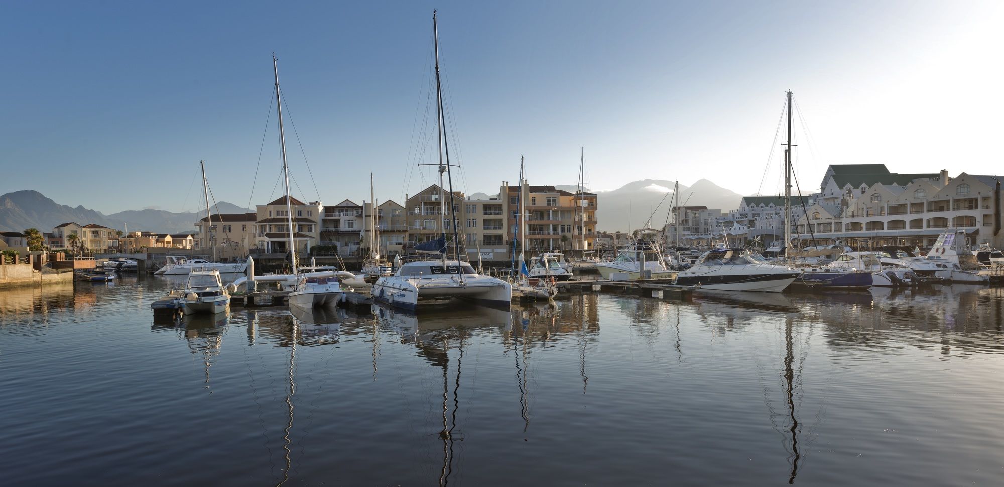 Фото Krystal Beach Hotel