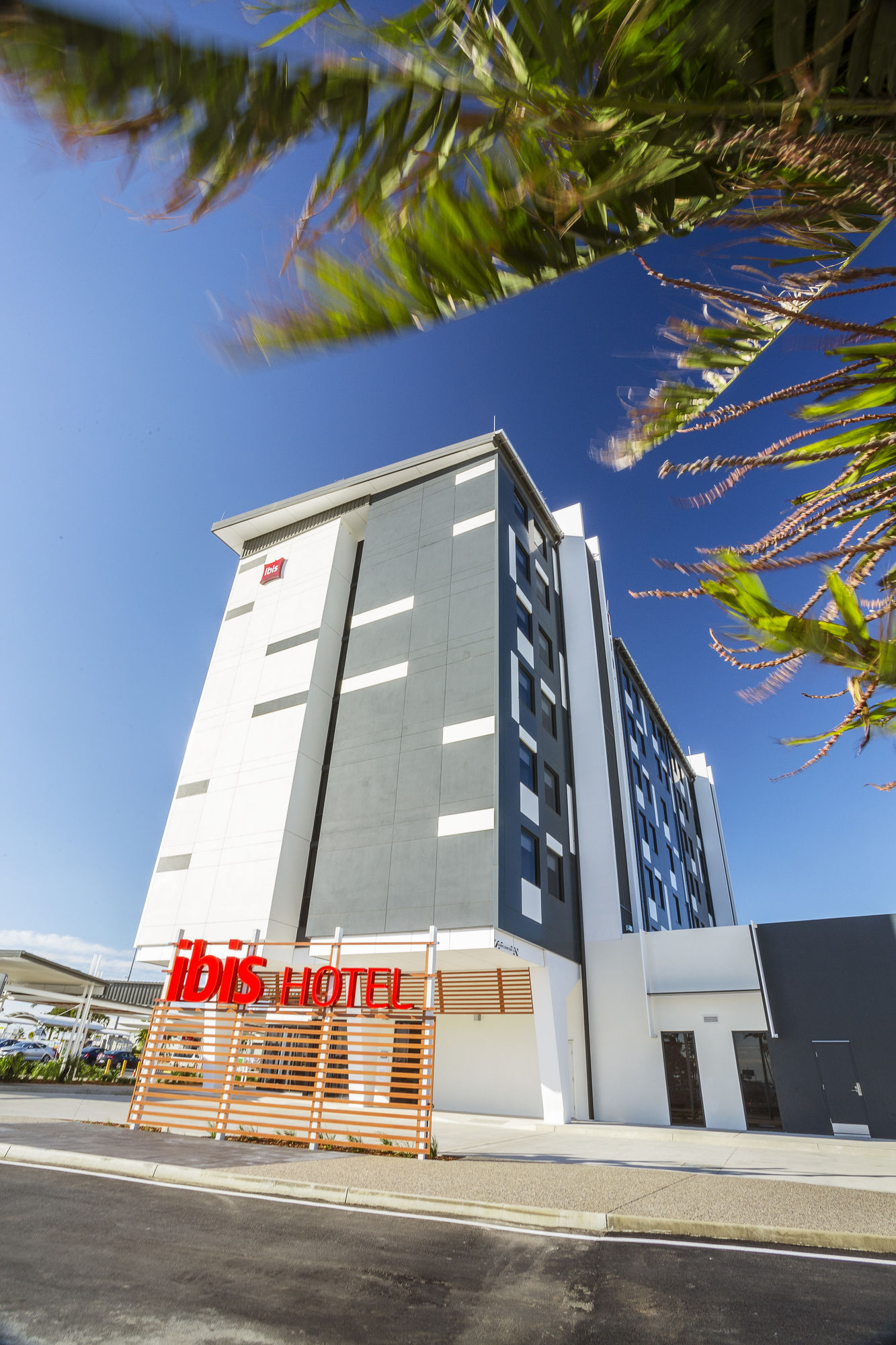 Фото Ibis Mackay