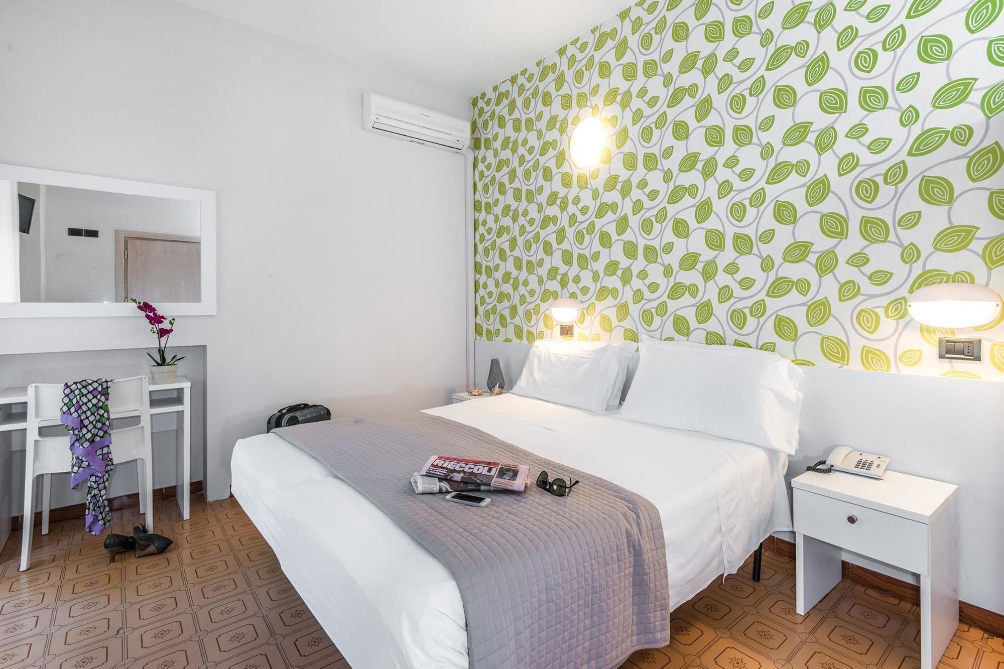 Фото Hotel Ervill