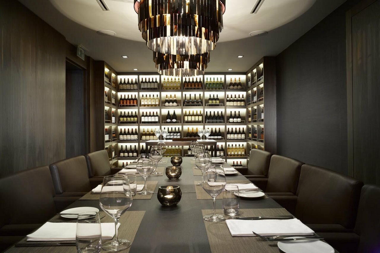 Фото The Emblem Hotel