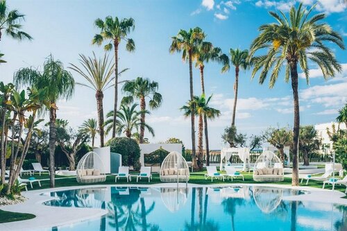 Внешний вид отеля Iberostar Selection Marbella Coral Beach в Марбелье, фото 2