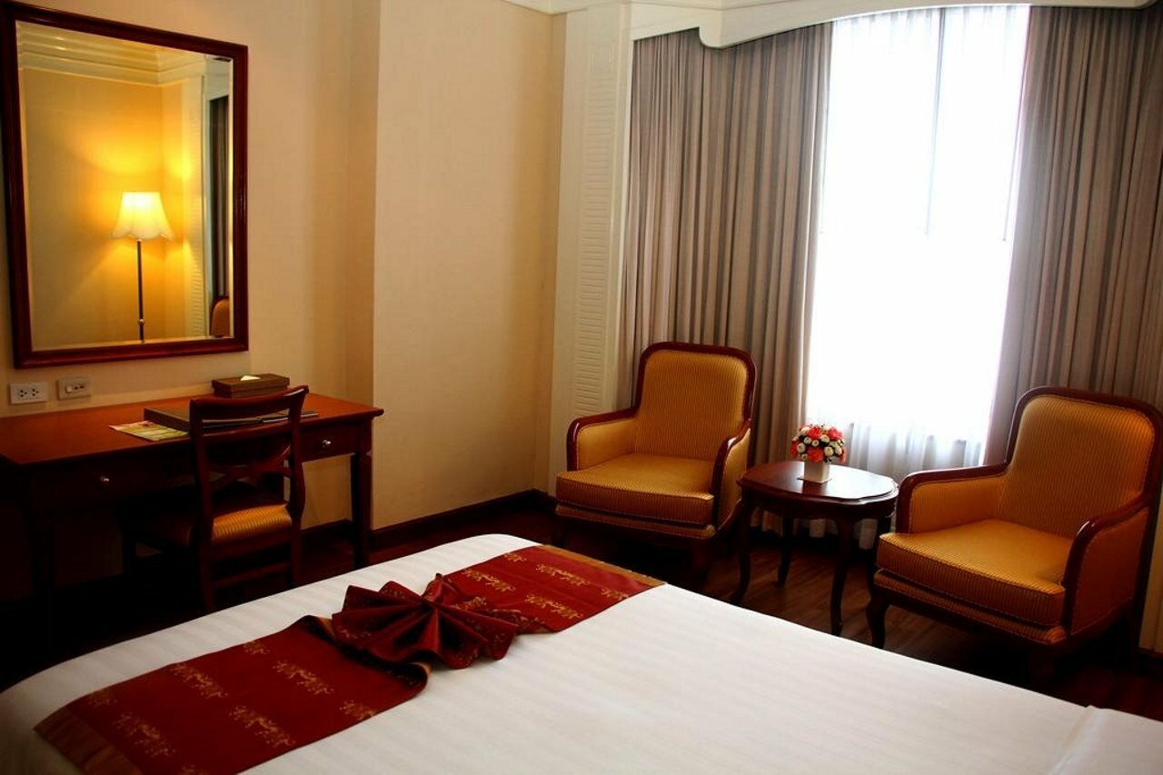 Фото Emerald Hotel Bangkok