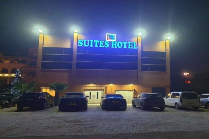 Гостиница Lb Suites Hotel