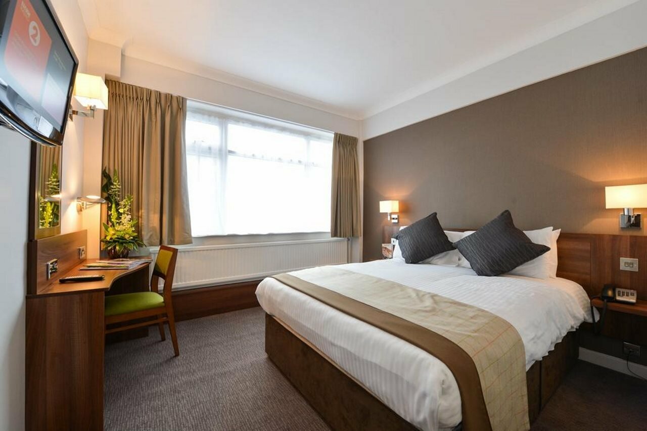 Фото Best Western Manchester Altrincham Cresta Court Hotel