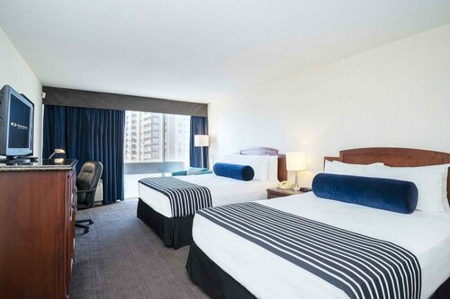 Гостиница Sandman Hotel Montreal - Longueuil