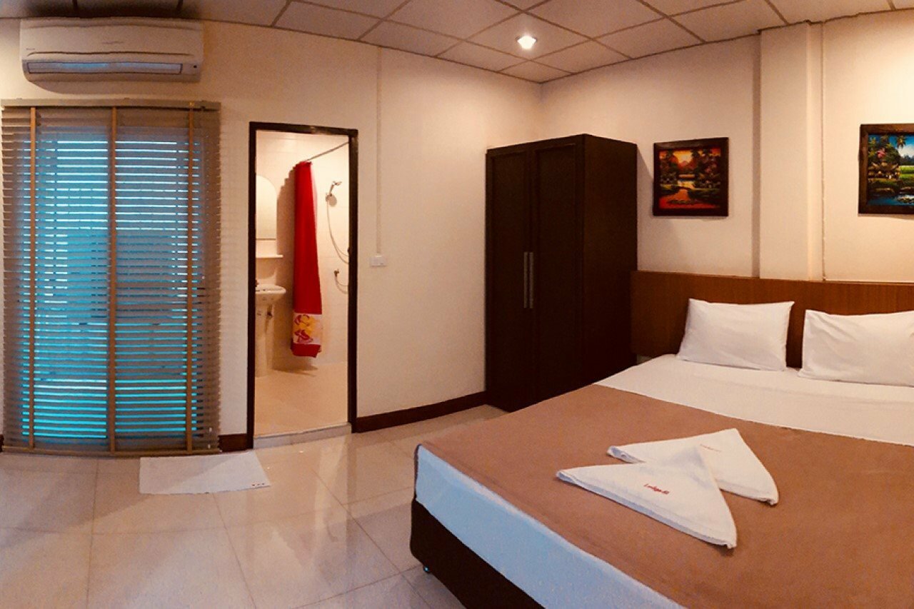 Фото Lodge 61 Bed & Breakfast Hotel