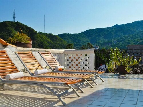 Гостиница Hotel Hacienda de Vallarta Centro в Пуэрто-Вальярта