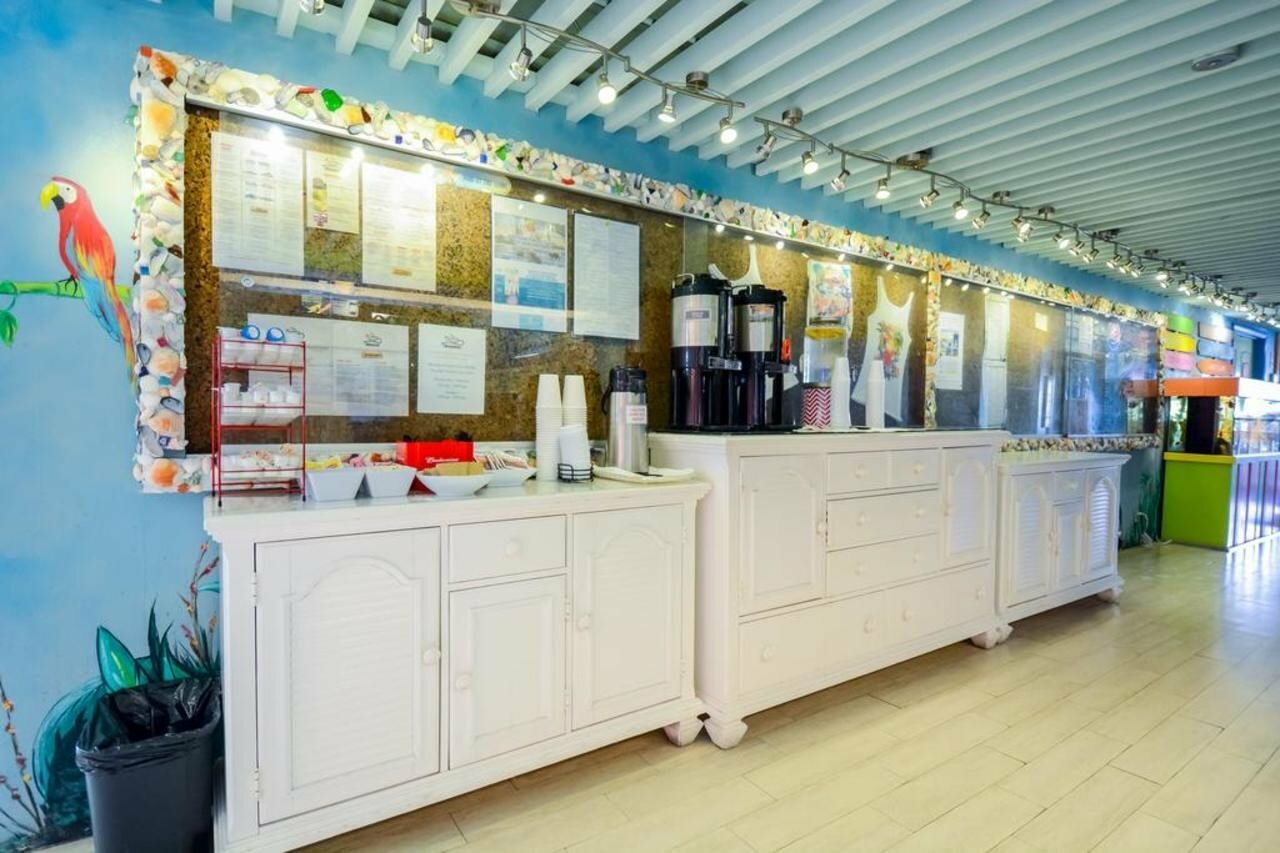 Фото Sands Harbor Resort and Marina